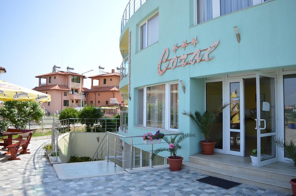 Family Hotel Coral Sozopol Eksteriør billede